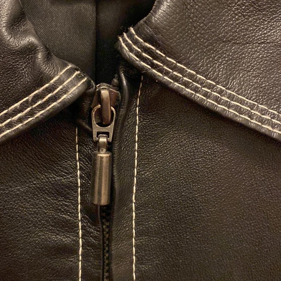 JL Studio - Picture 10 of 13